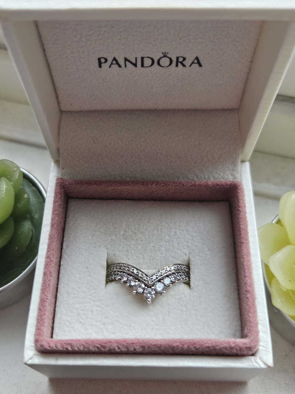 Pandora "Princess Wishbone" Ring - Picture 2 of 4